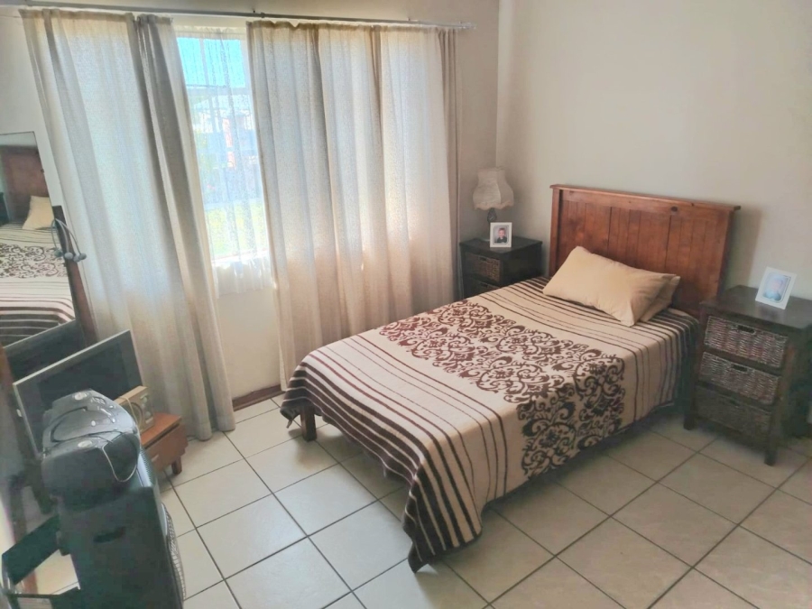 4 Bedroom Property for Sale in Bothasrus Eastern Cape